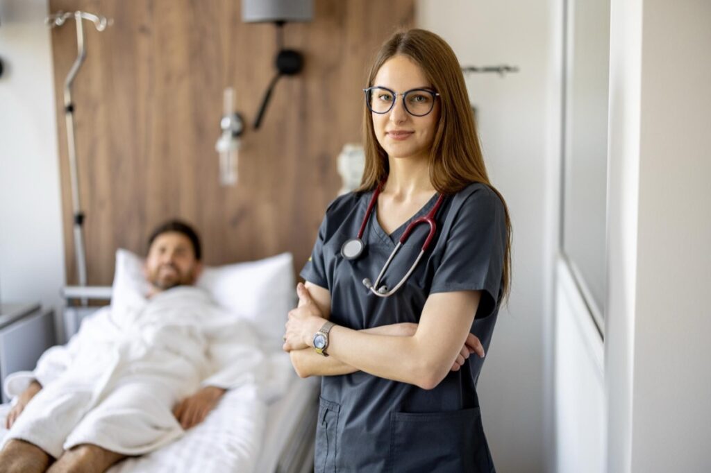 W ostatnich latach systemy zdrowotne na całym świecie zmagają się z wieloma wyzwaniami, ale jednym z najbardziej palących jest niedobór specjalistów w dziedzinie neurologii